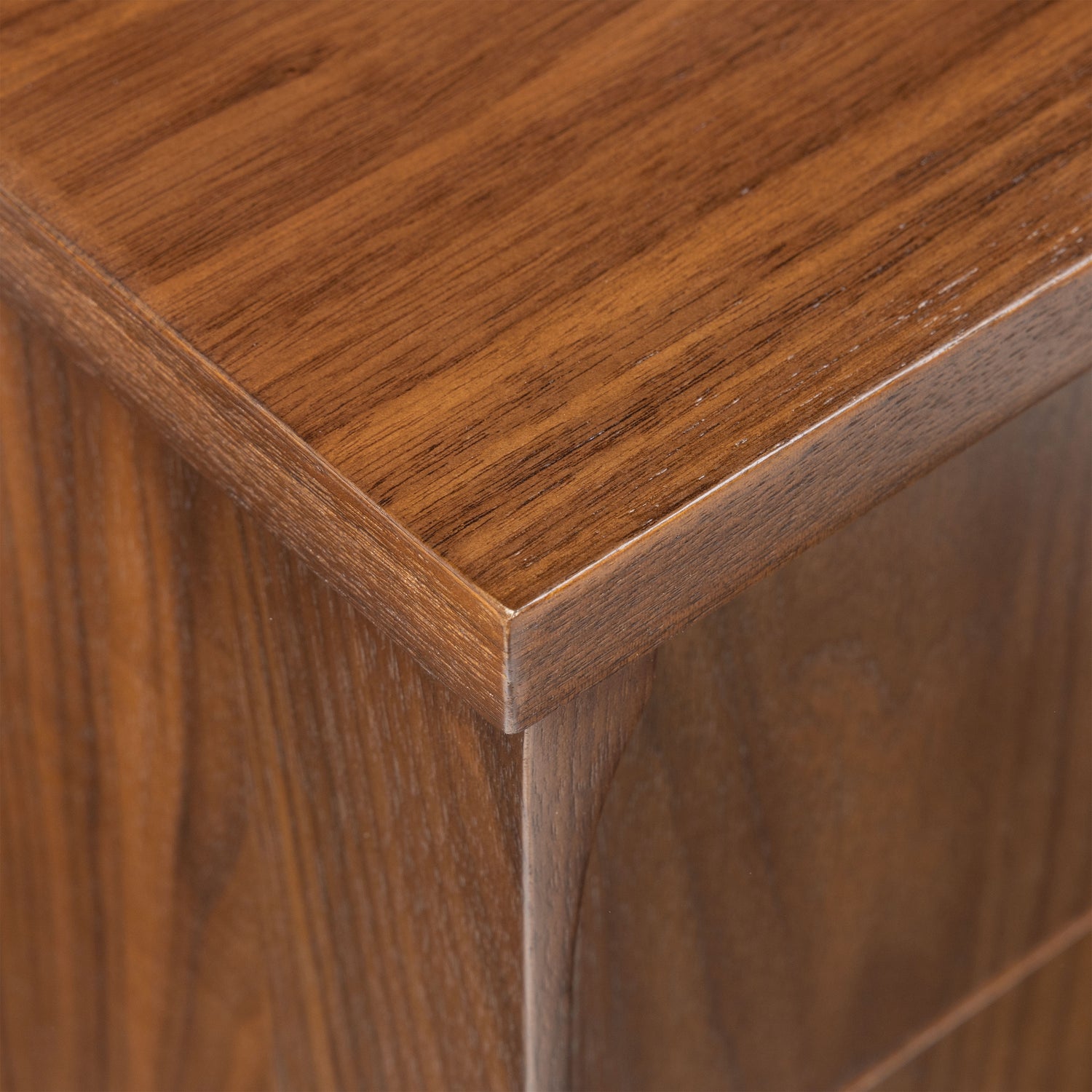 Flynn Nightstand | Walnut 