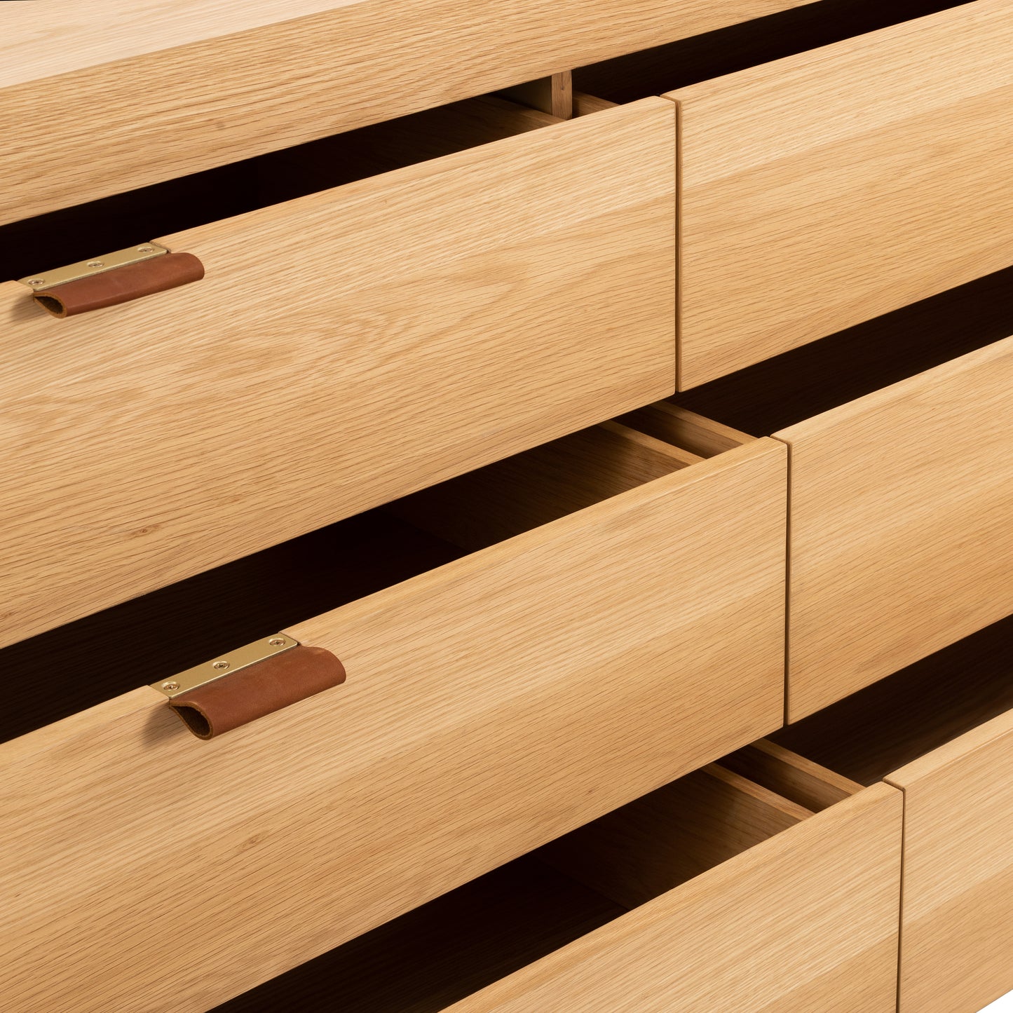 Cirq 6 Drawer Dresser | Oak