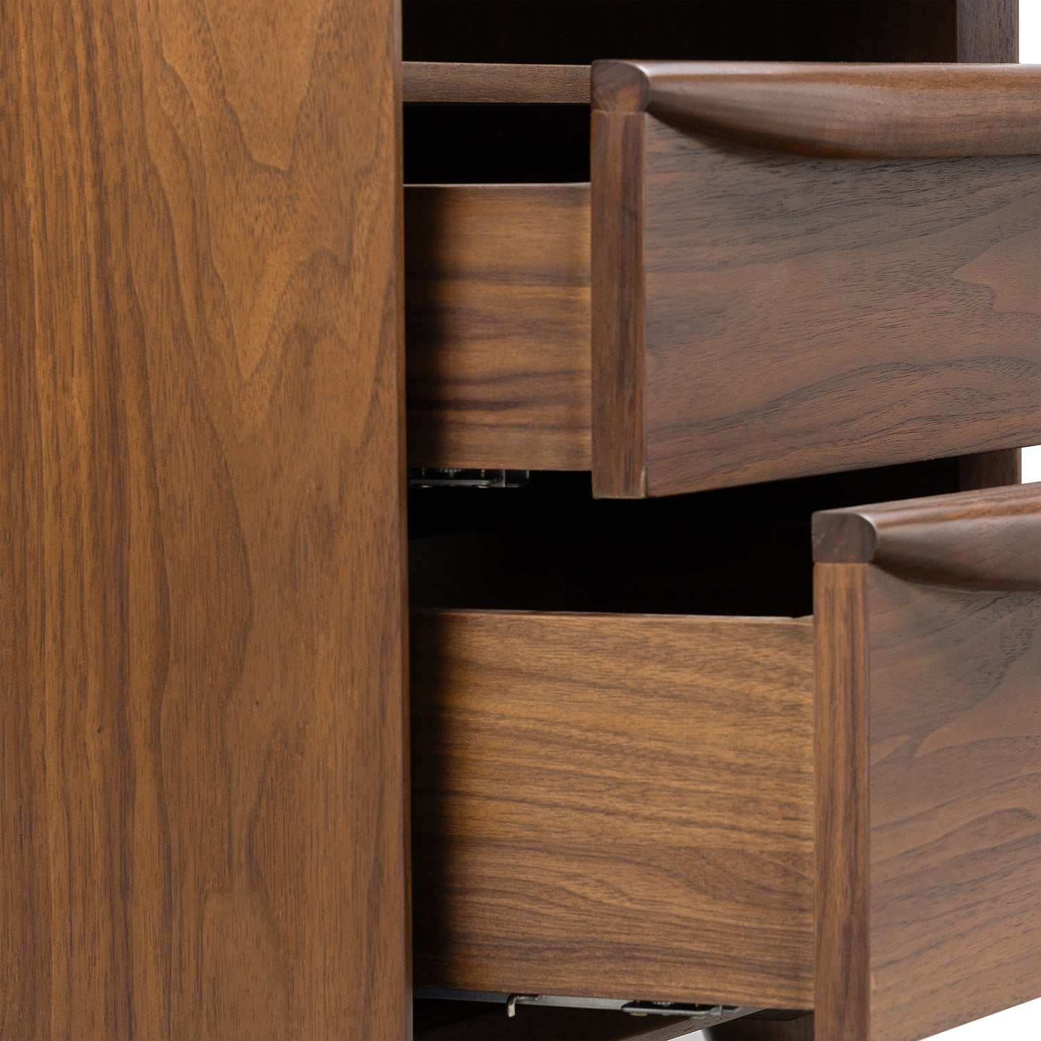 Cura Nightstand | Walnut 