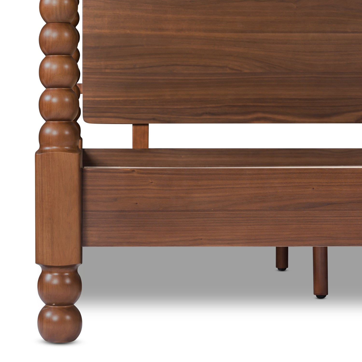 Aberdeen Bed | Walnut | King 