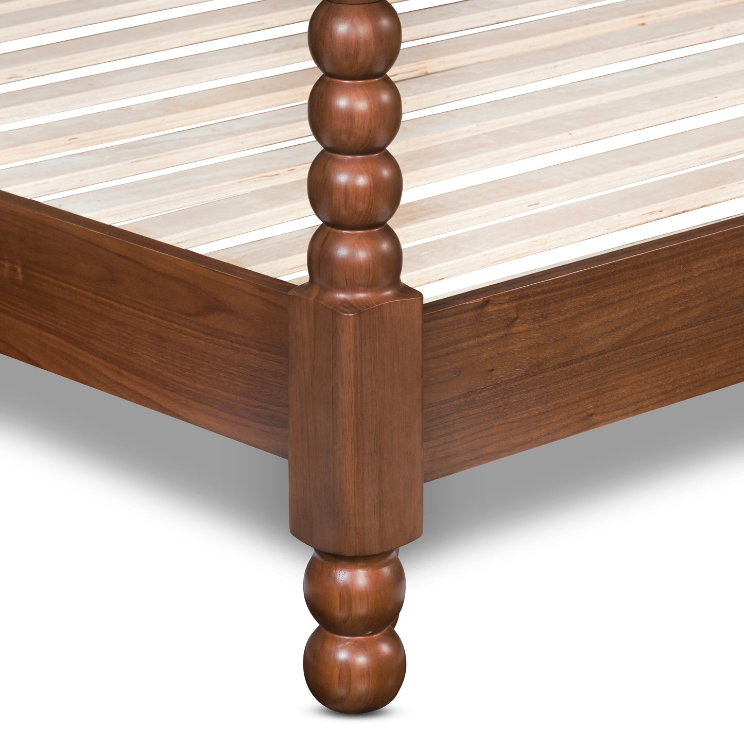 Aberdeen Bed | Walnut | King