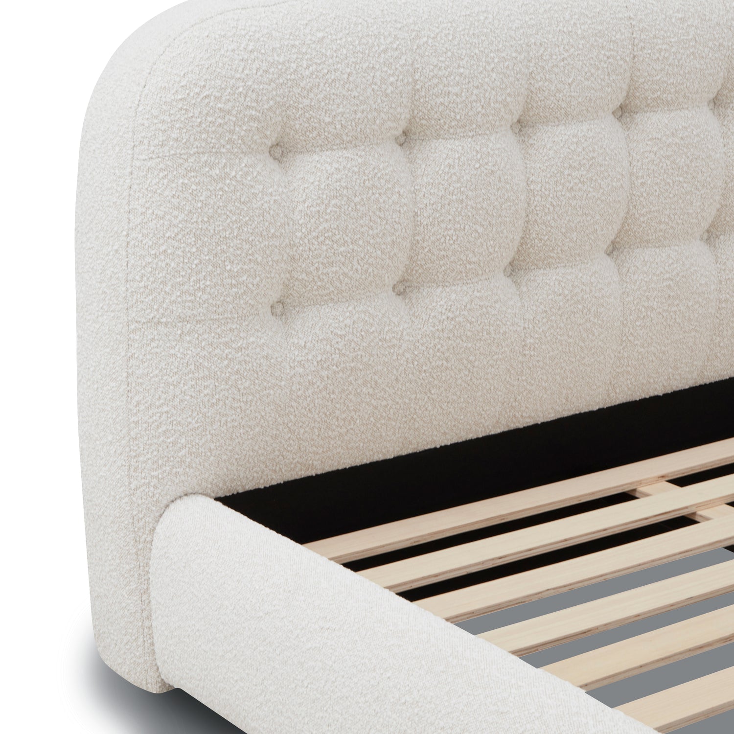 Ares Bed | Froth White Boucle | Queen 