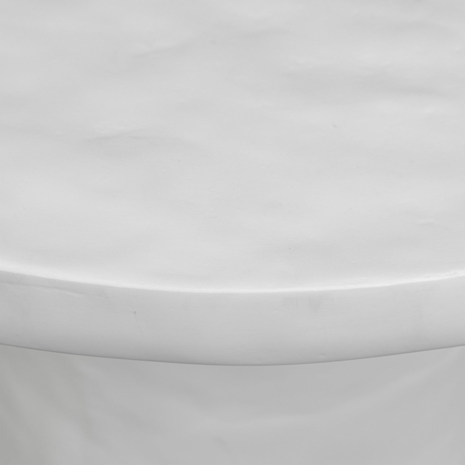 Selenit Side Table | Ivory Concrete 