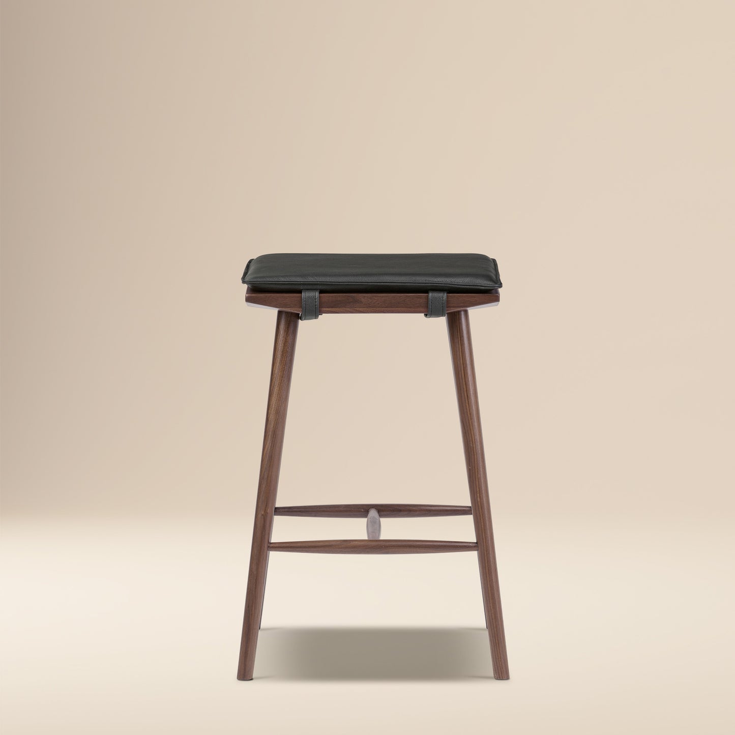 Valentino 26" Counter Stool | Black/Walnut