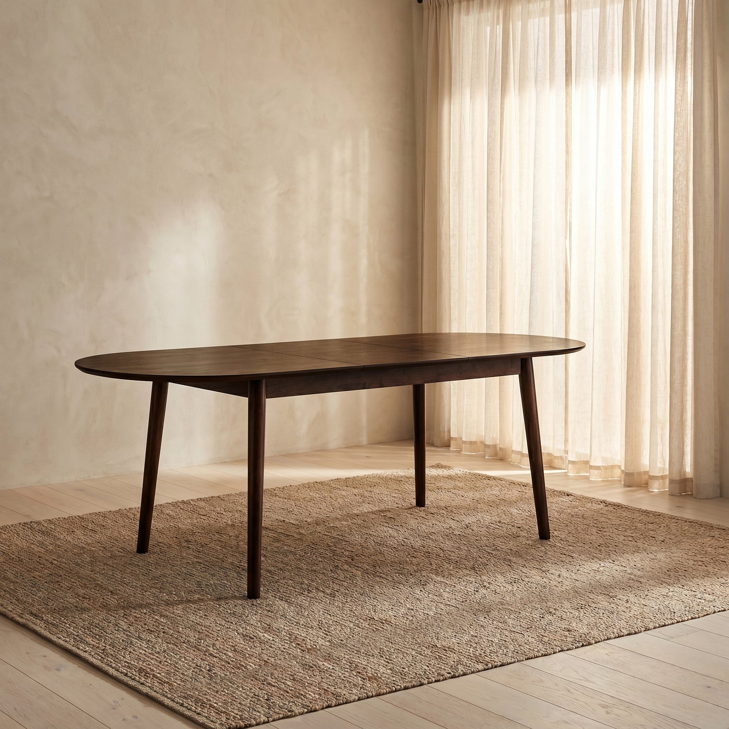 Svalbard Extendable Dining Table (63