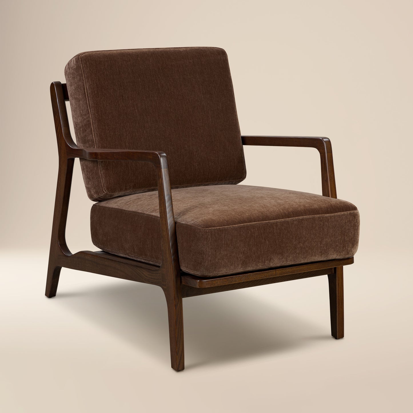 Verity Lounge Chair | Bronzer Brown