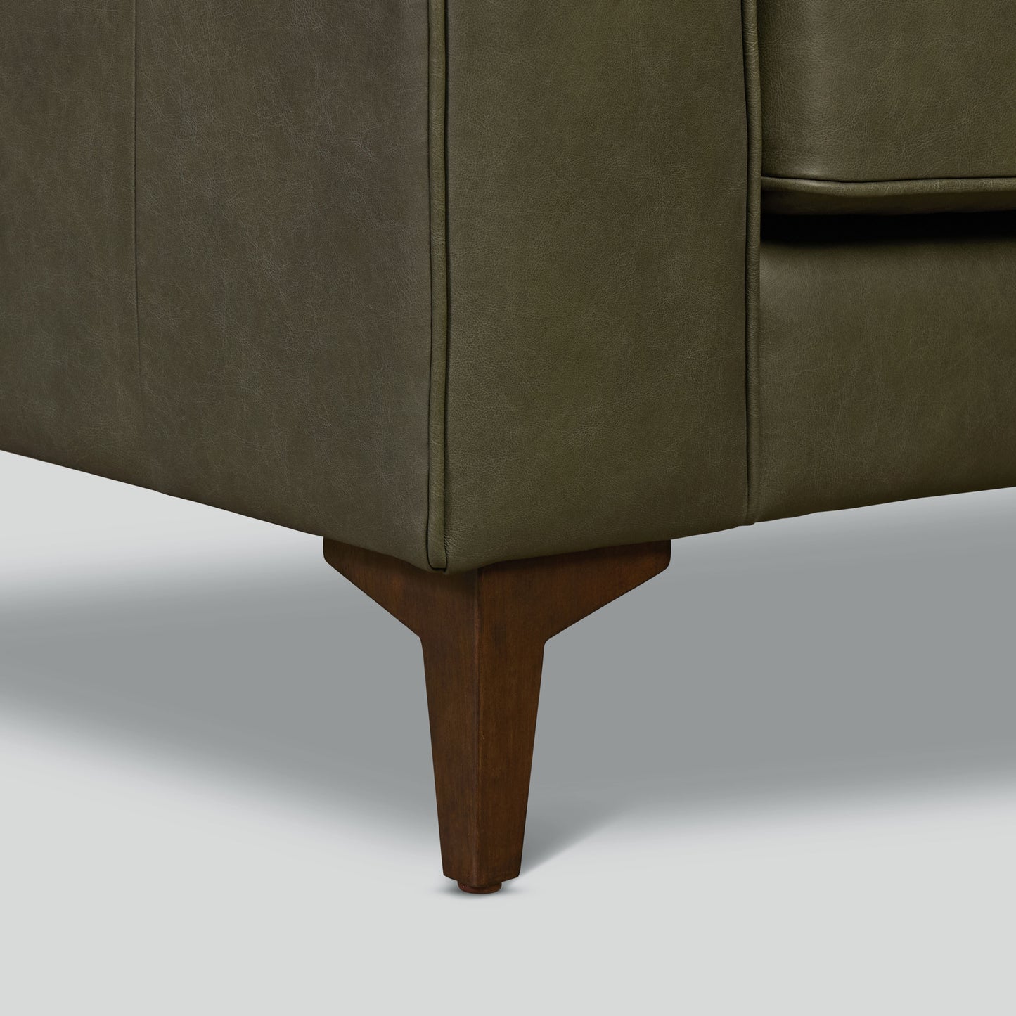 Essex Leather Lounge Chair | Olivine Green | Single