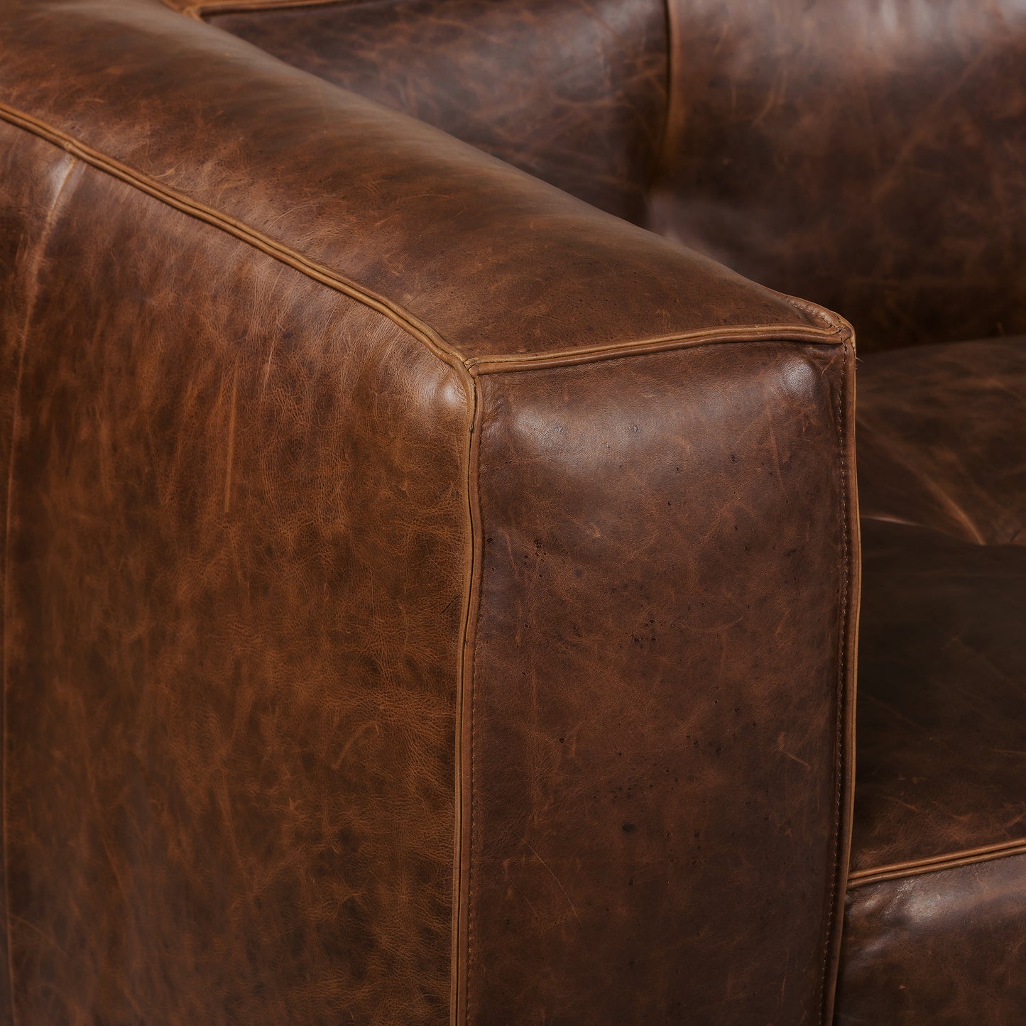 Capa 96.5" Leather Sofa | Chocolate Brown