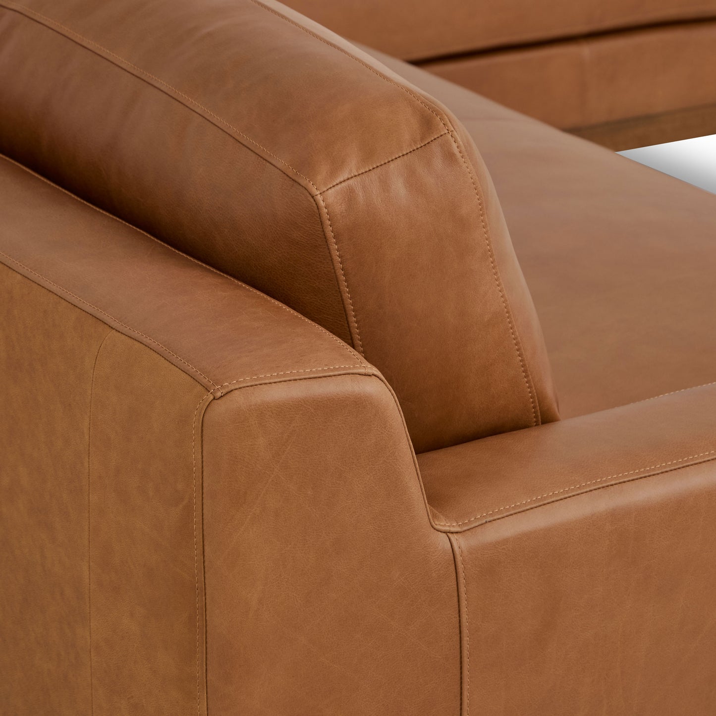 Zyon 115.5" Leather Right-Facing Bumper Chaise Sectional Sofa | Saddle Tan