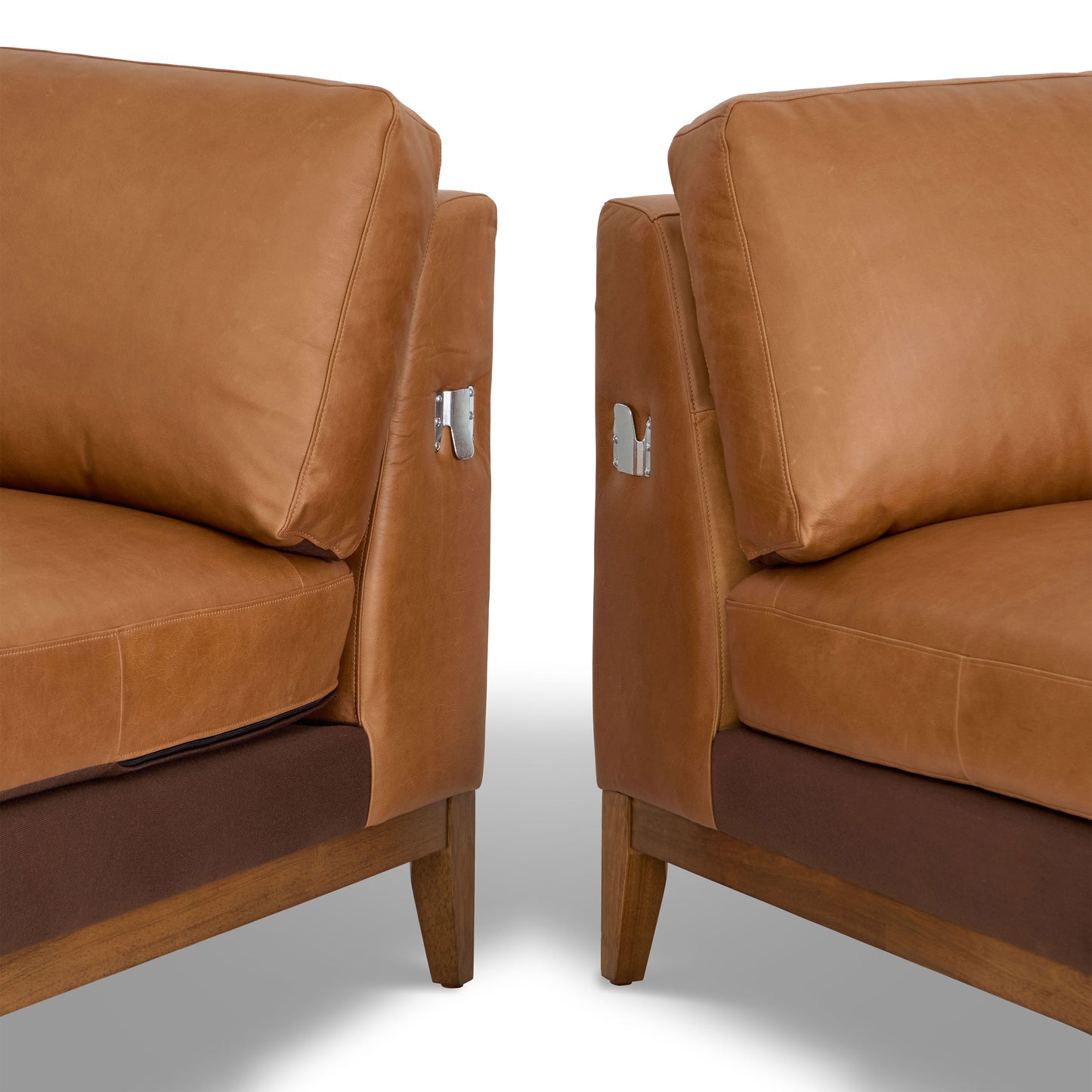 Zyon 115.5" Leather Right-Facing Bumper Chaise Sectional Sofa | Saddle Tan