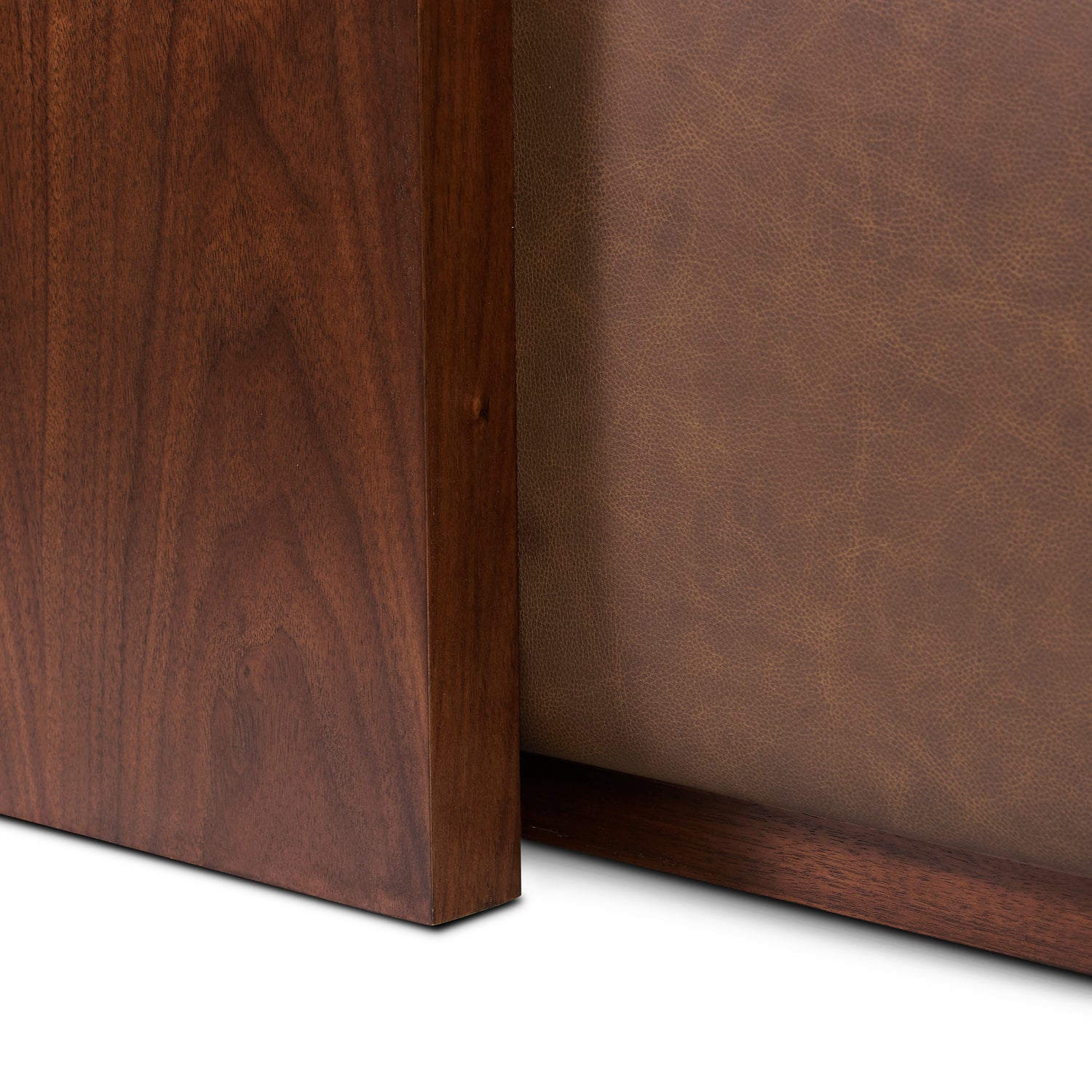 Jarmo Leather Ottoman with Walnut Table | Bridle Brown 