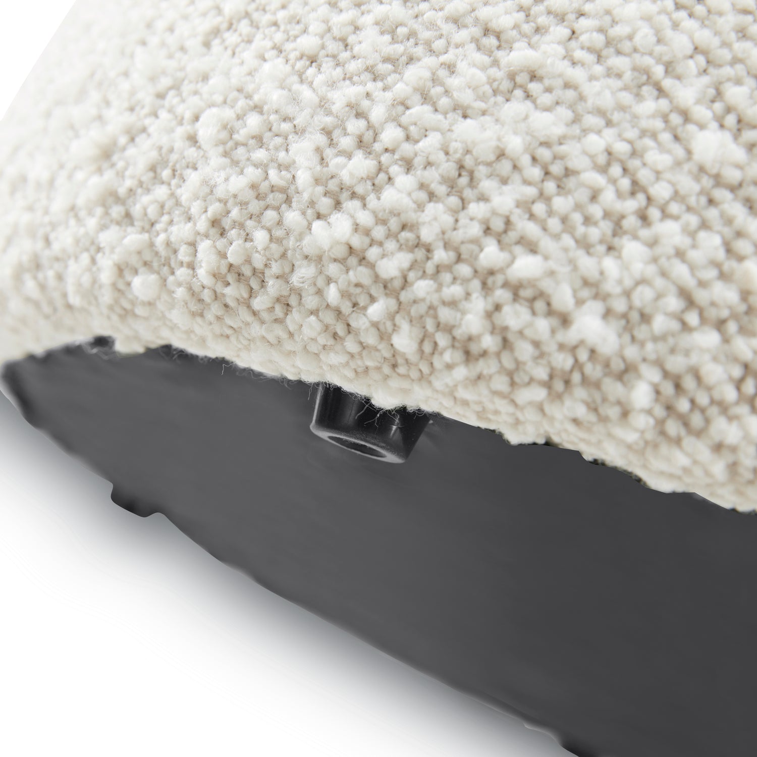 Basel Ottoman | Crema White Boucle 