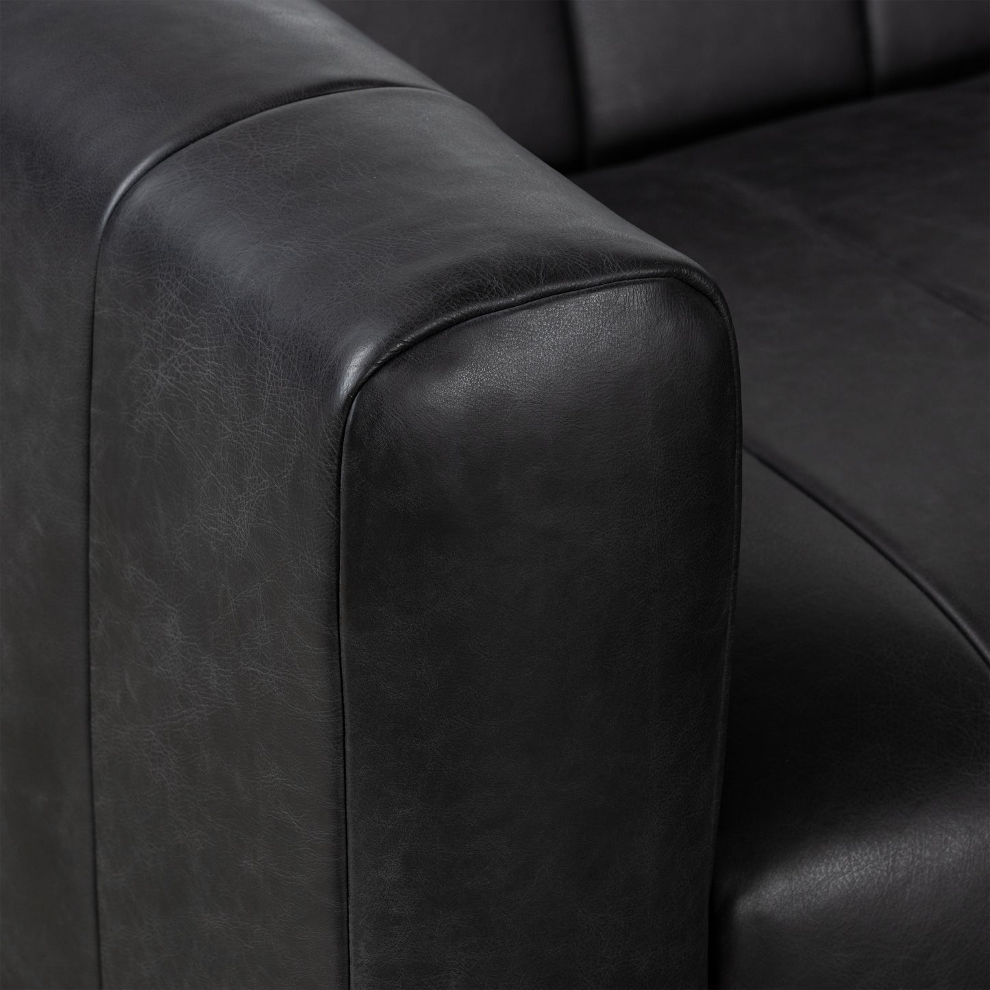 Canale 99" Leather Sofa | Onyx Black