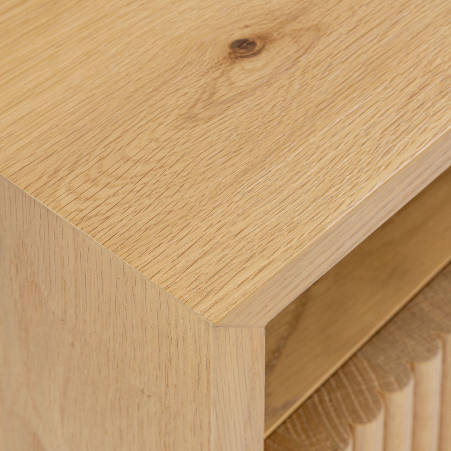 Leeds Nightstand | Oak 