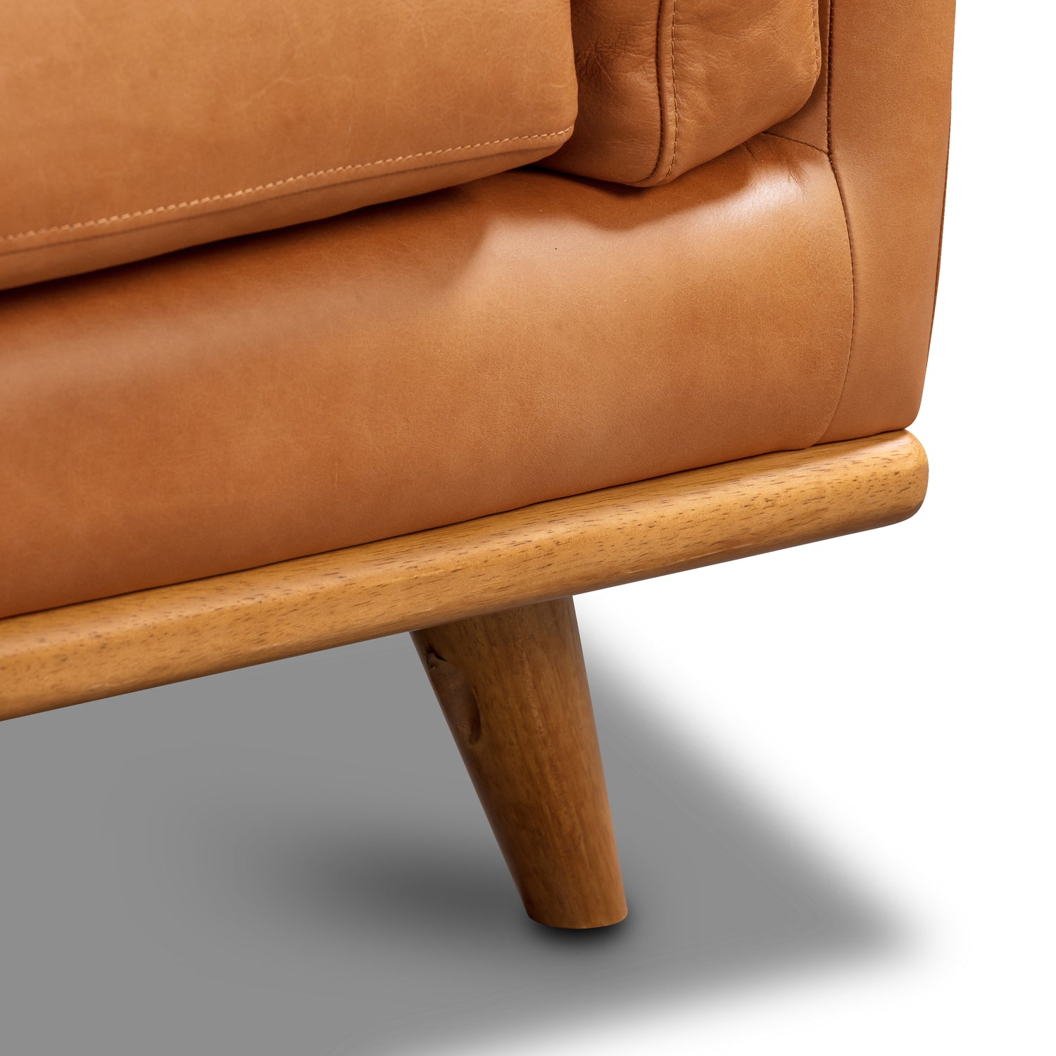 Cadiz Leather Lounge Chair | Saddle Tan 