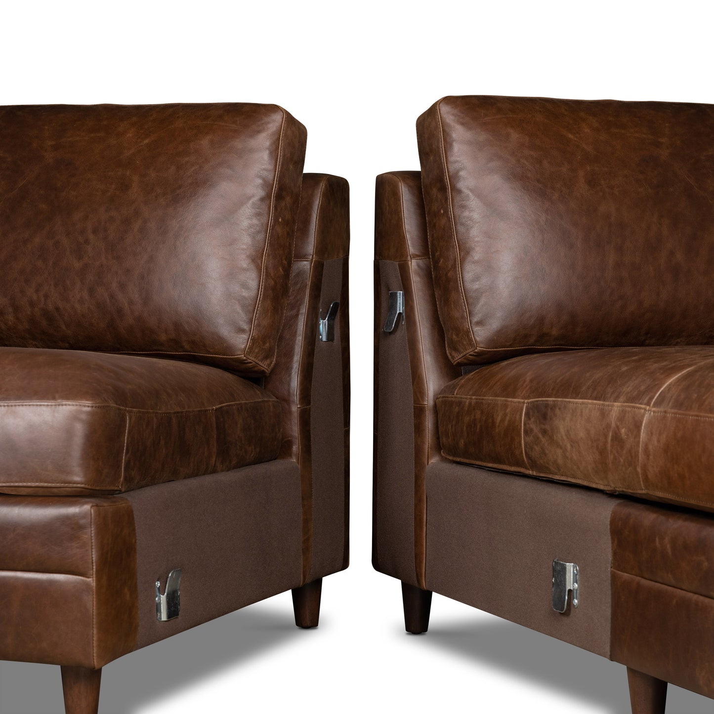 Harper 113.5" Leather Right-Facing Pull-Out Sleeper Sectional | Chocolate Brown