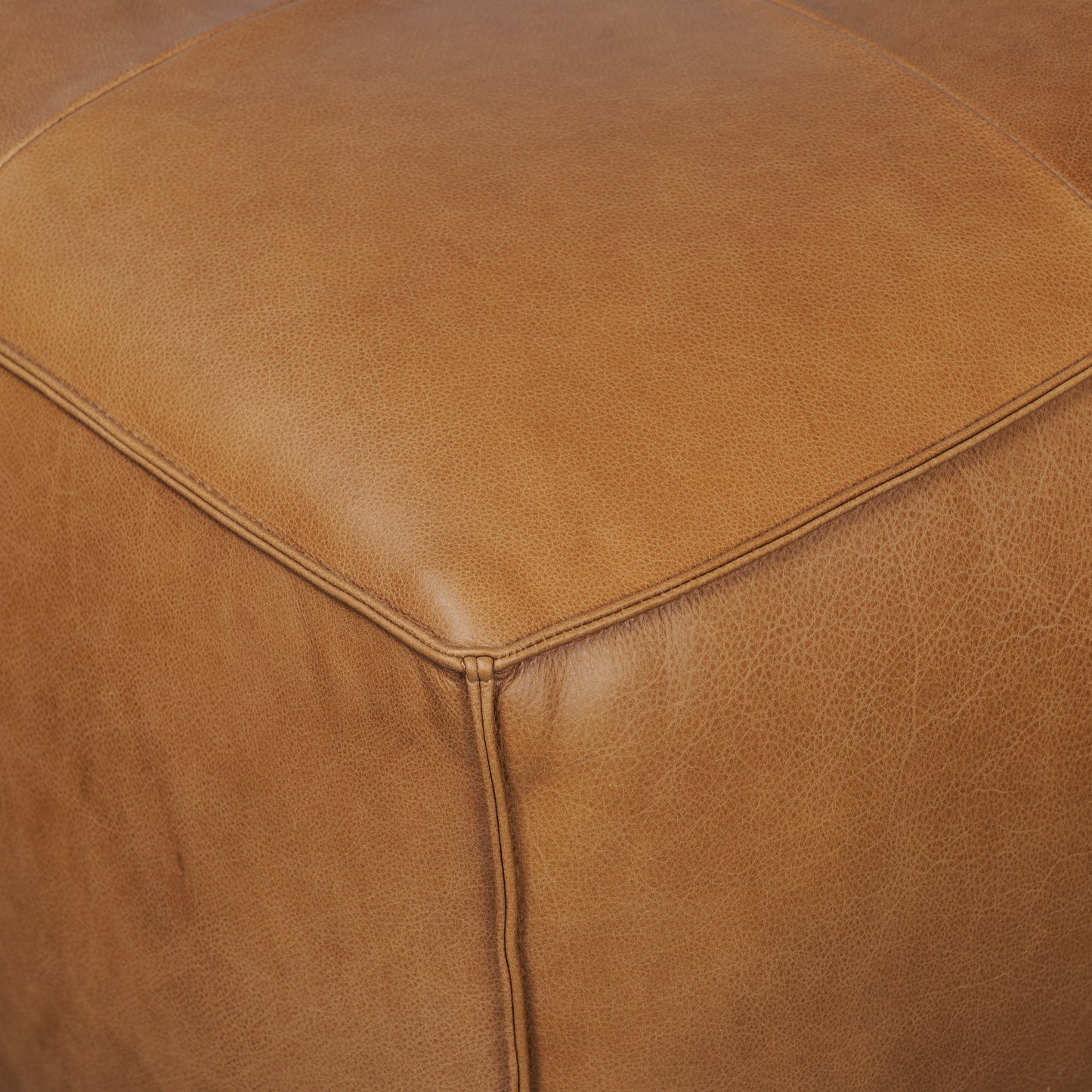 Capa Leather Ottoman | Saddle Tan