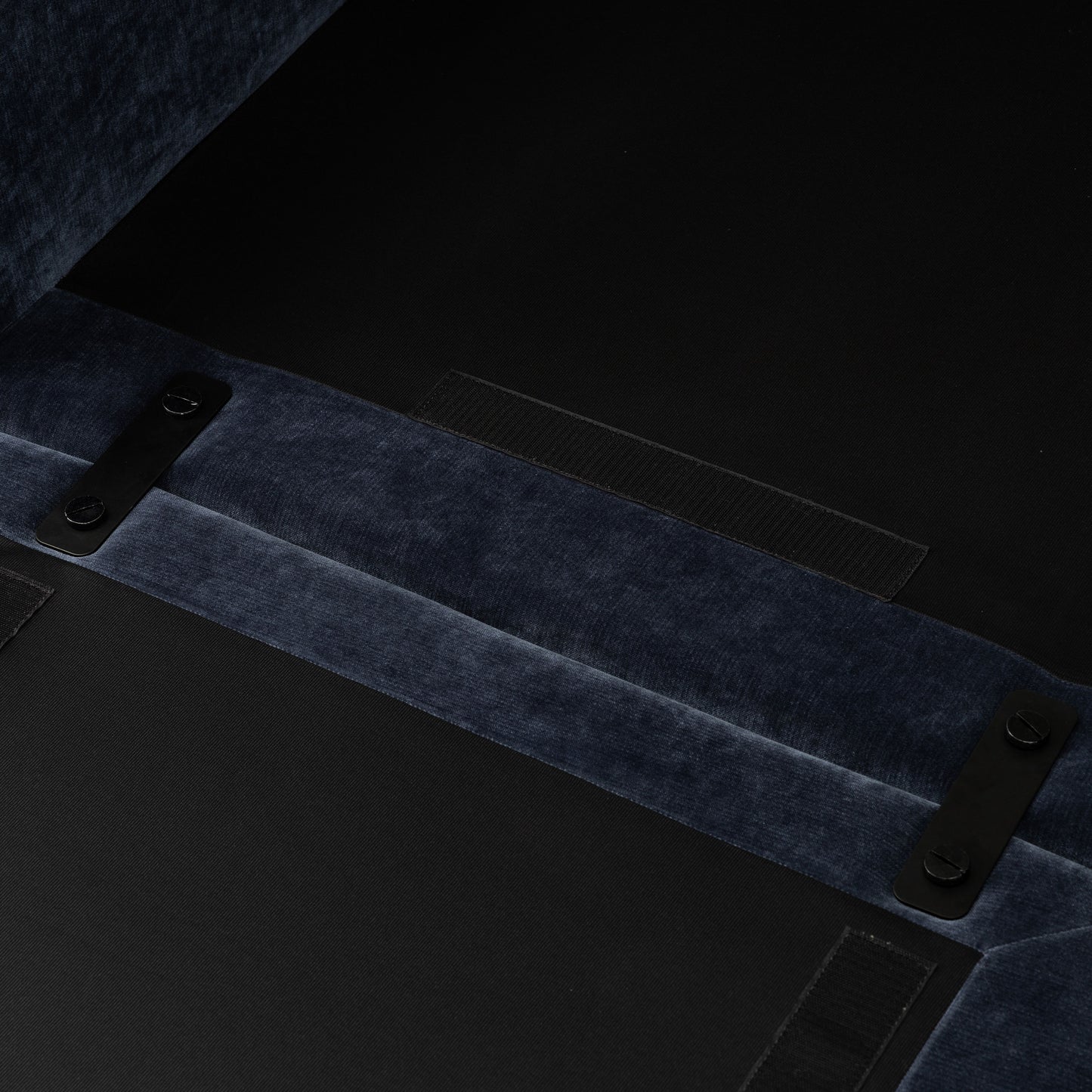 Zyon 105.5" Reversible Chaise Sectional | Mystic Blue