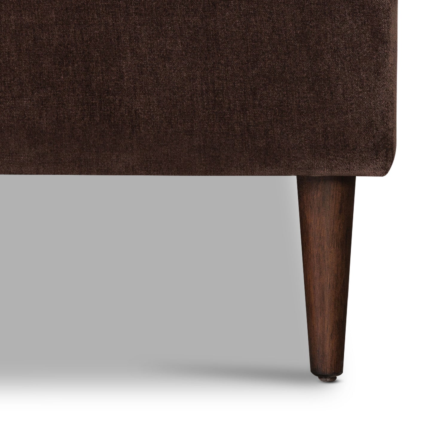 Lucerne Right-Facing Sectional with Extra-Wide Chaise | Sable Brown