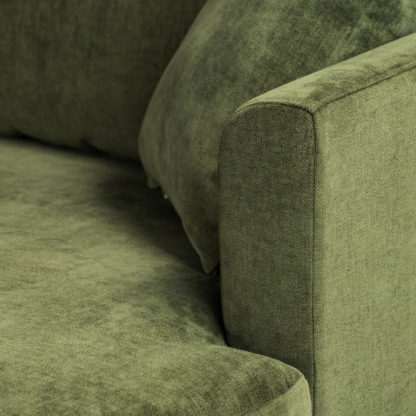Lucerne Right-Facing Sectional with Extra-Wide Chaise | Distressed Green