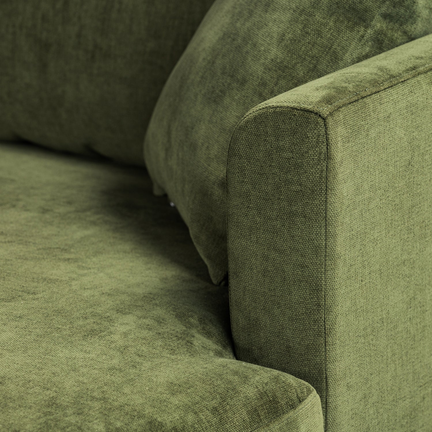 Lucerne Right-Facing Sectional with Extra-Wide Chaise | Distressed Green 