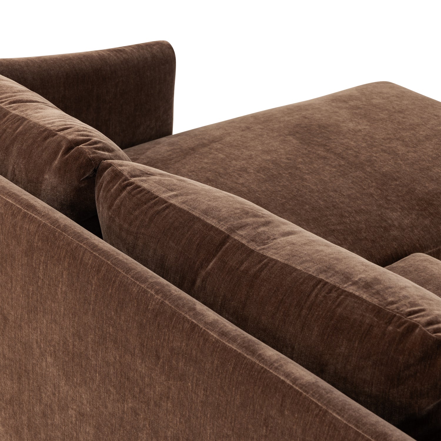 Nervan Reversible Chaise Sectional (105.5