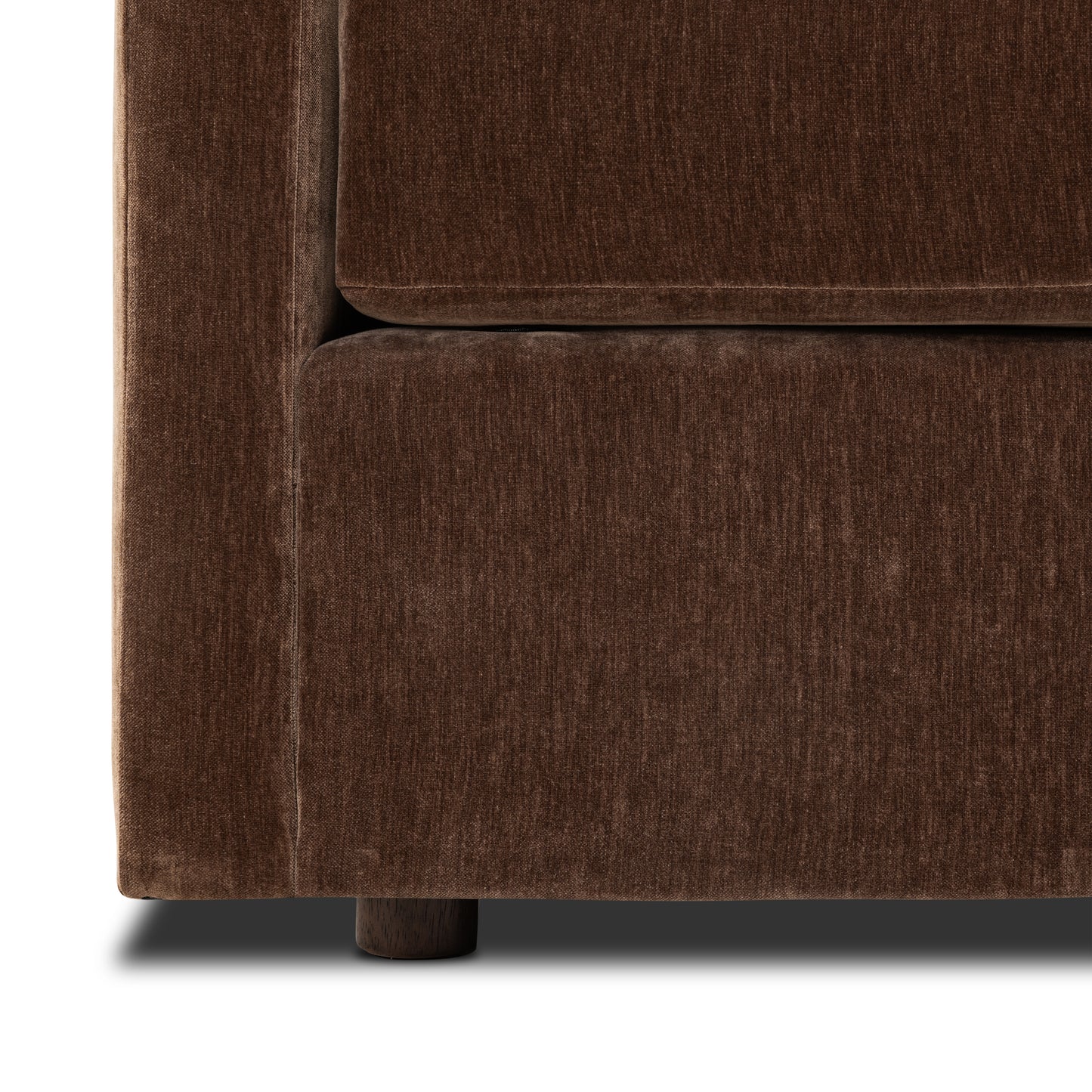 Nervan Reversible Chaise Sectional (105.5") | Bronzer Brown