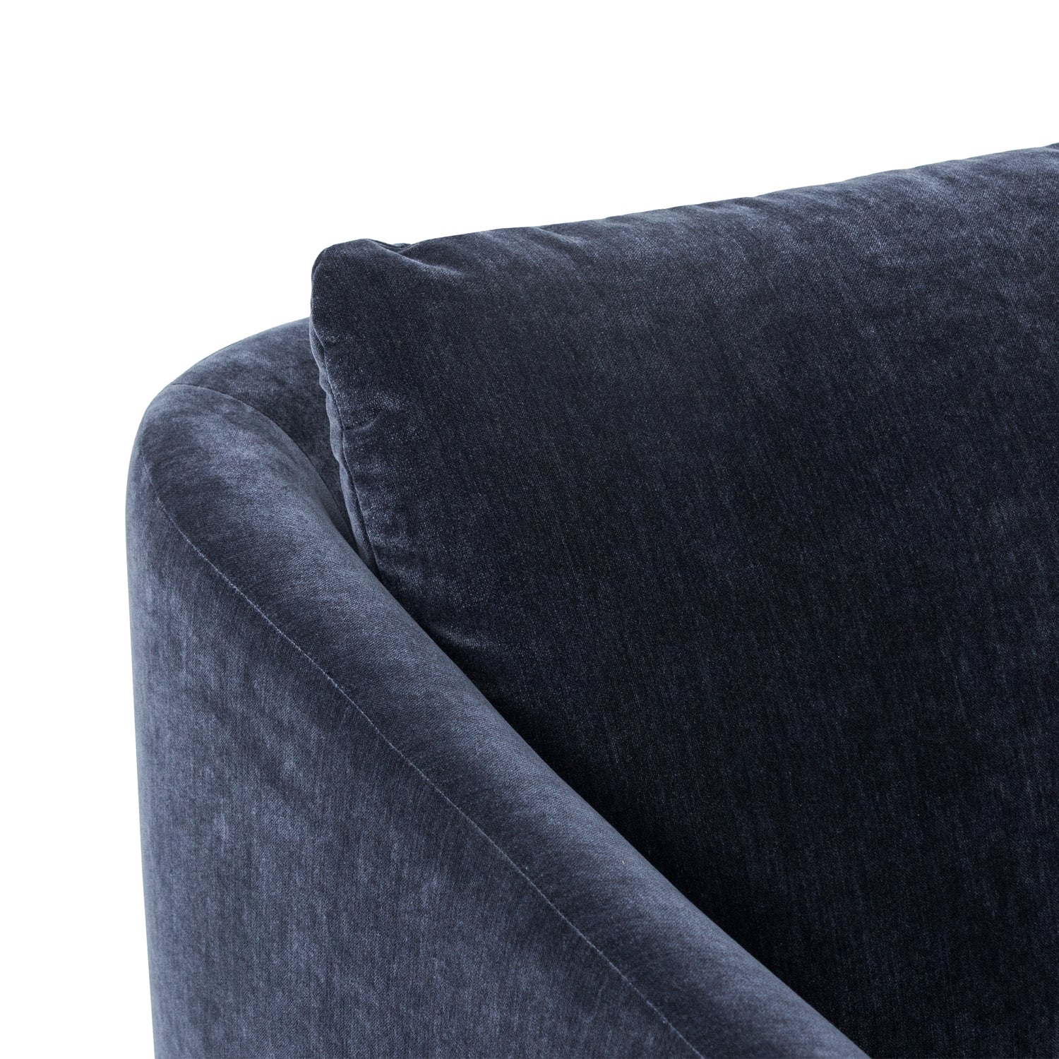 Nervan Reversible Chaise Sectional (105.5