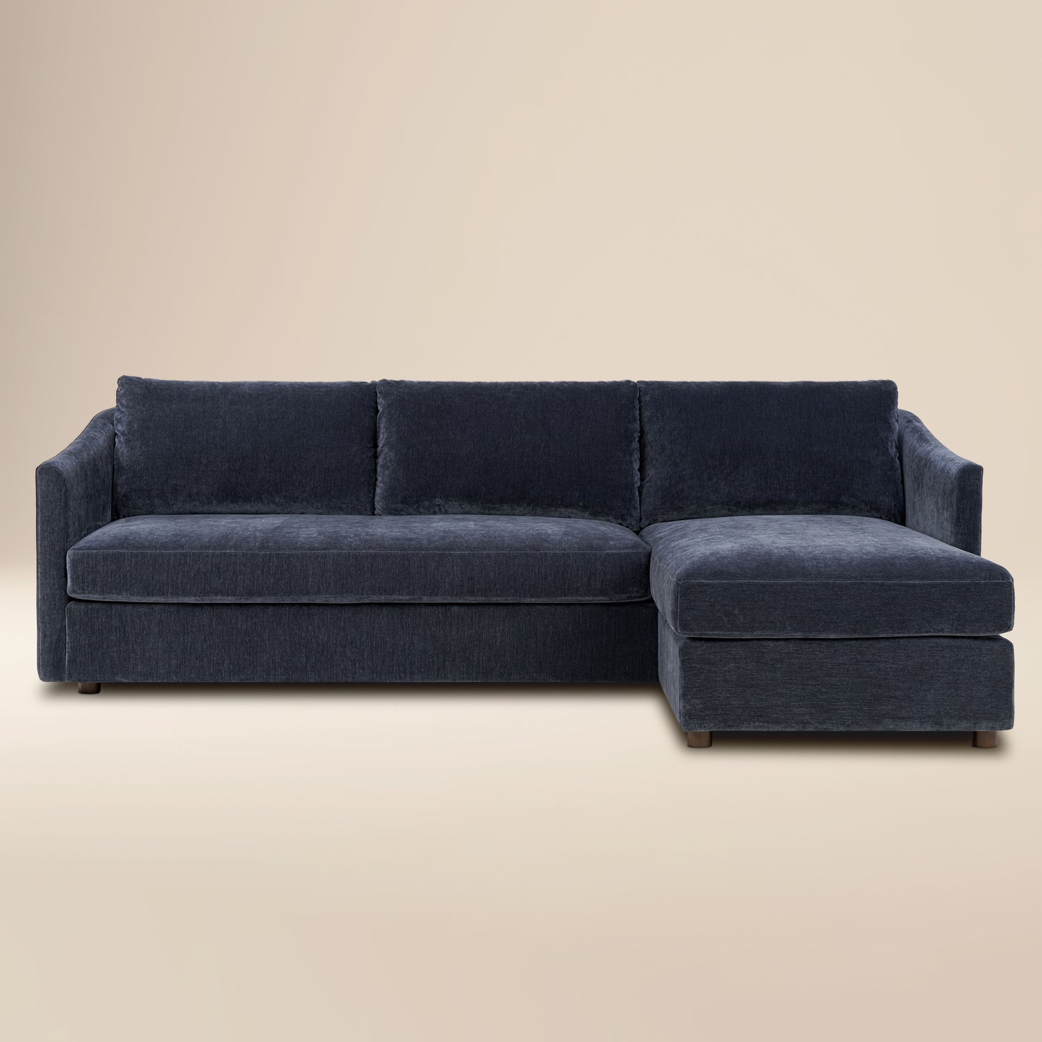 Nervan Reversible Chaise Sectional (105.5