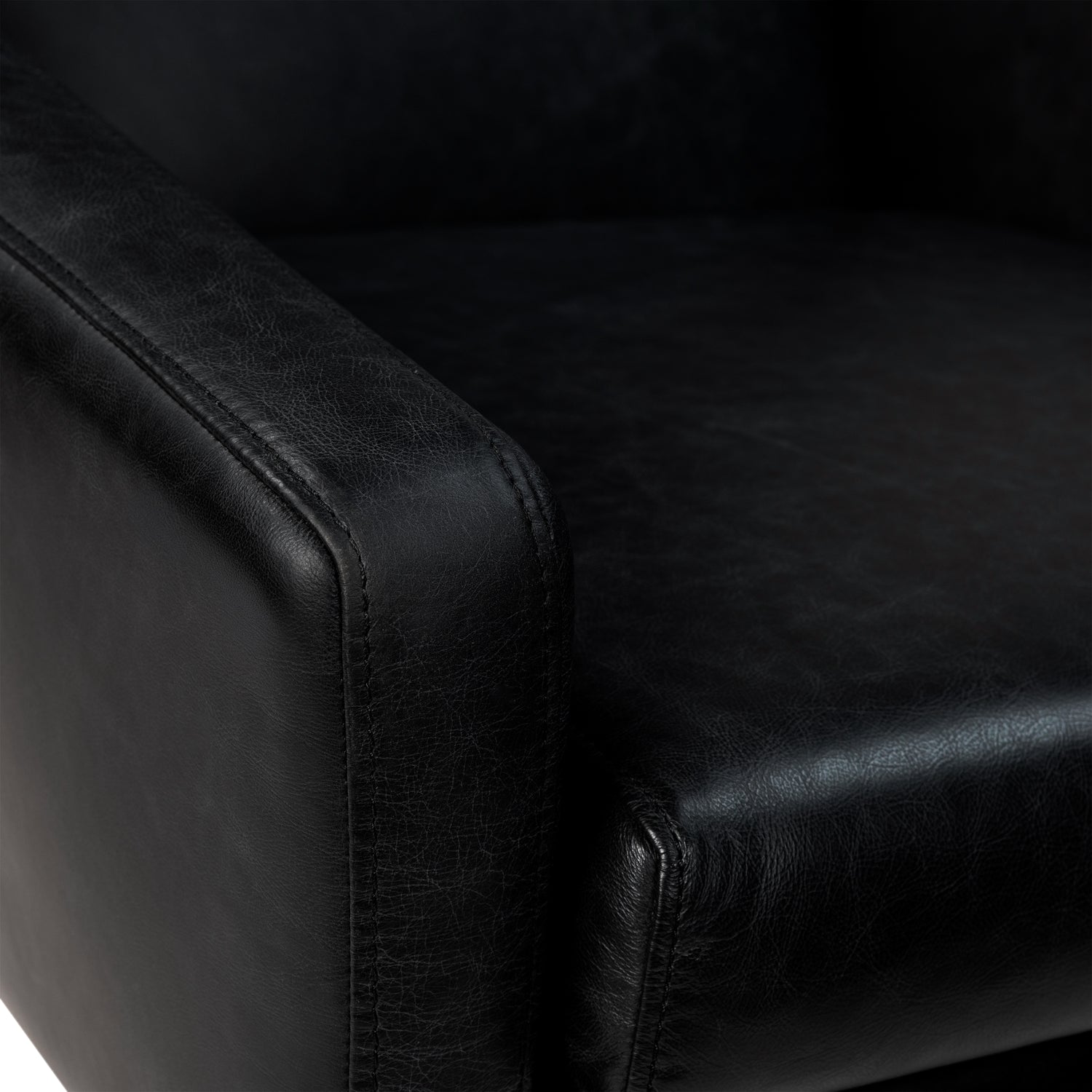 Vetro Leather Swivel Lounge Chair | Onyx Black 