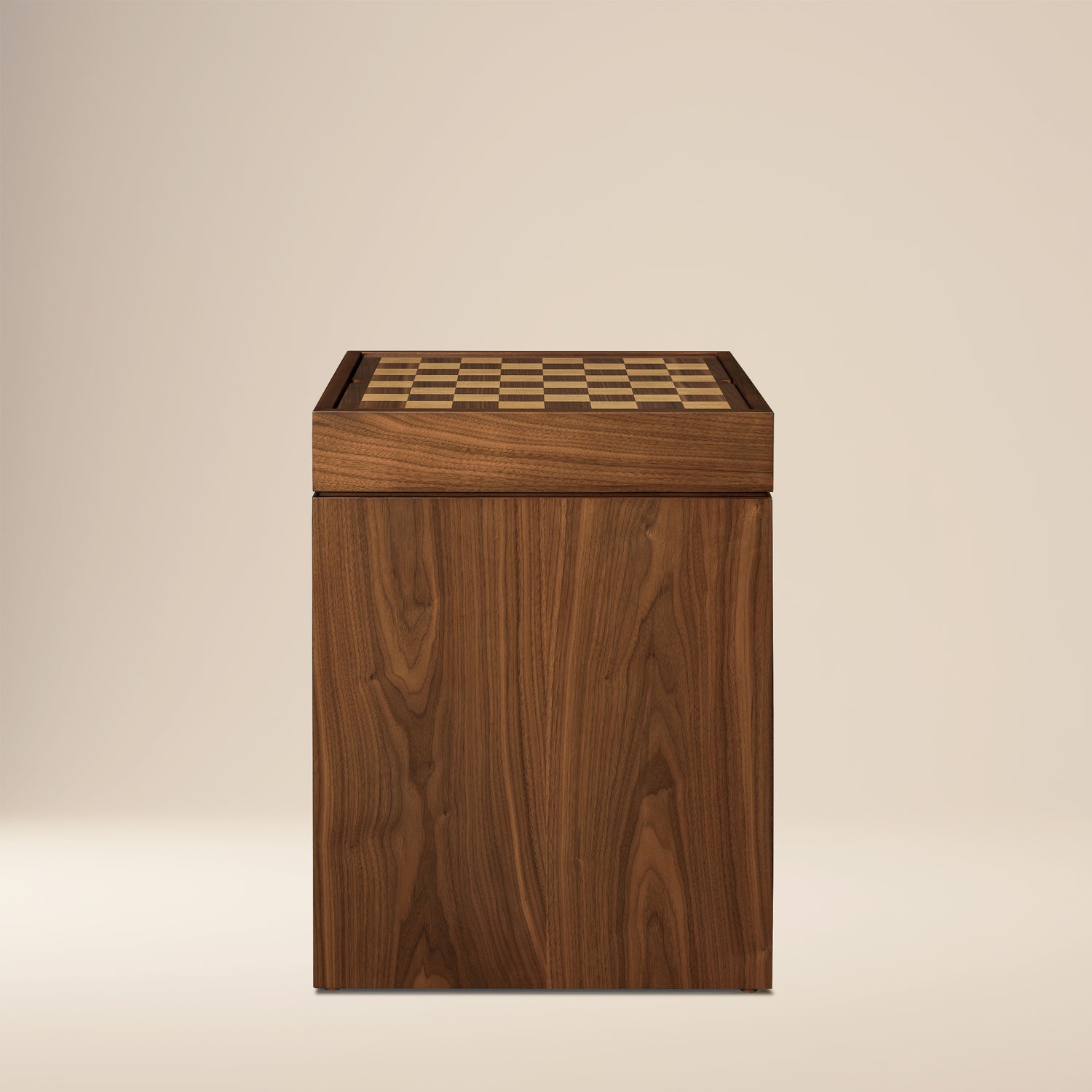 Torre Game Table | Walnut 