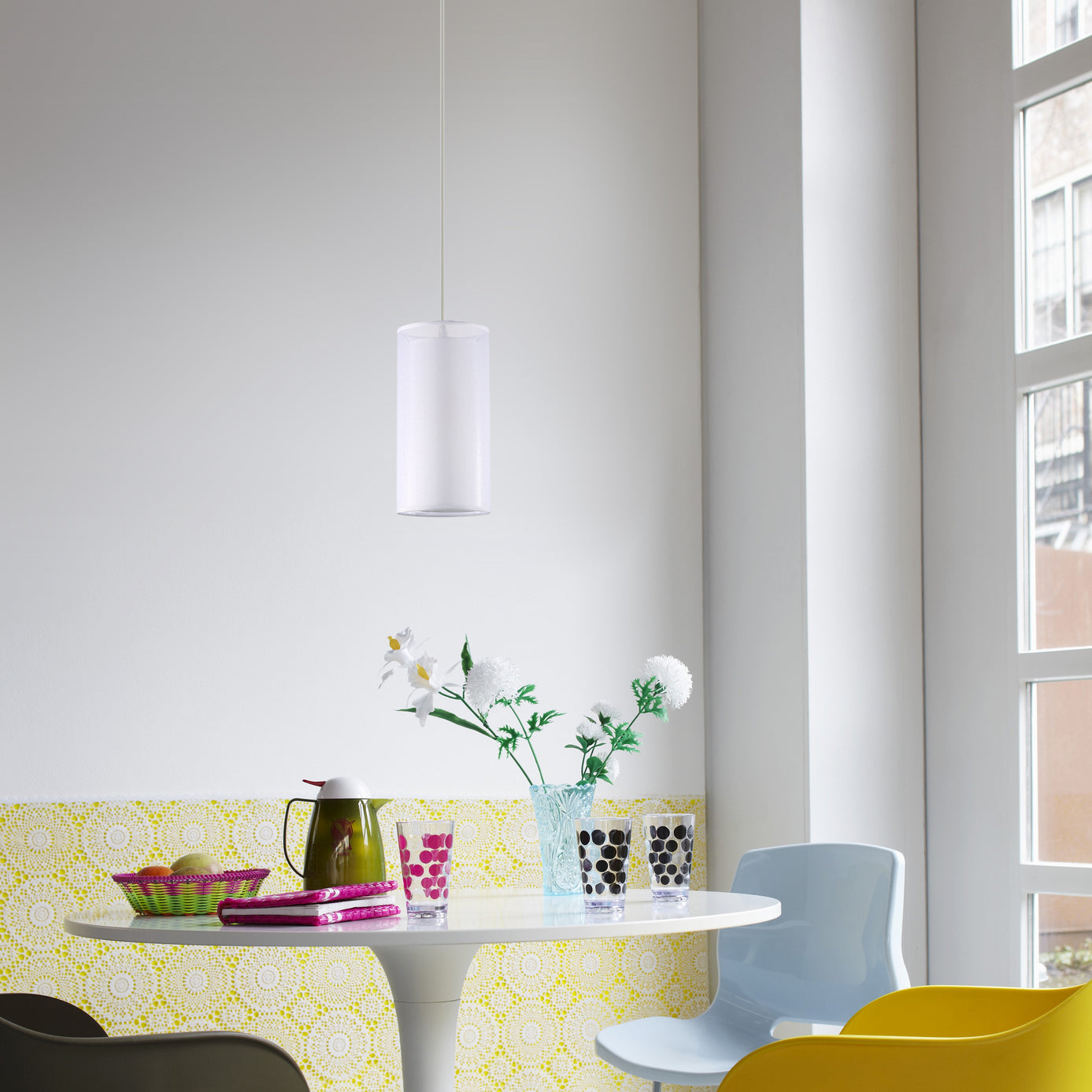 Medio White Inner Pendant | White
