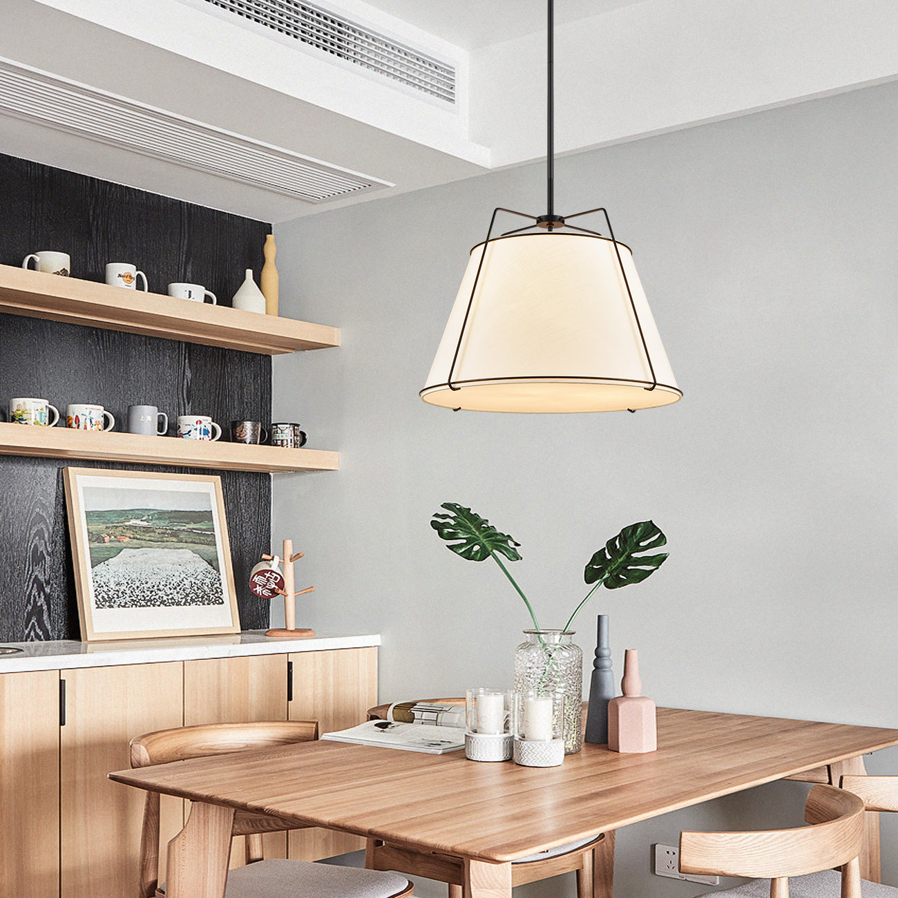 Lise 22" Chandelier | Black/White