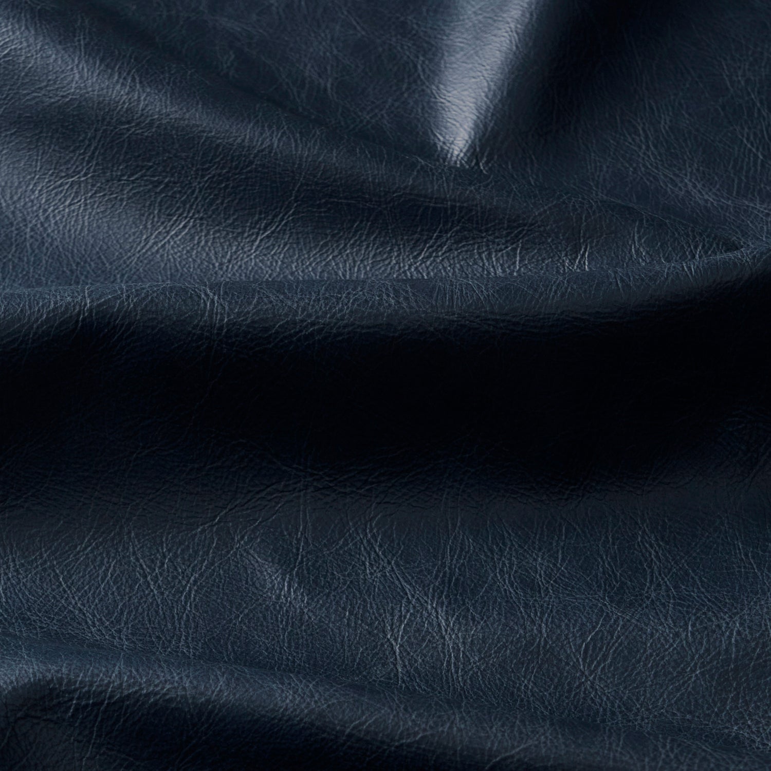 Full-grain Semi-aniline Italian-tanned Leather 