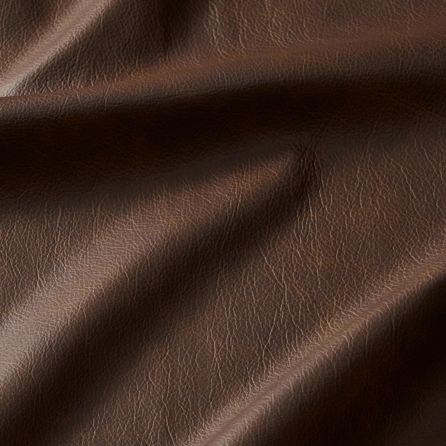 Full-grain Semi-aniline Italian-tanned Leather