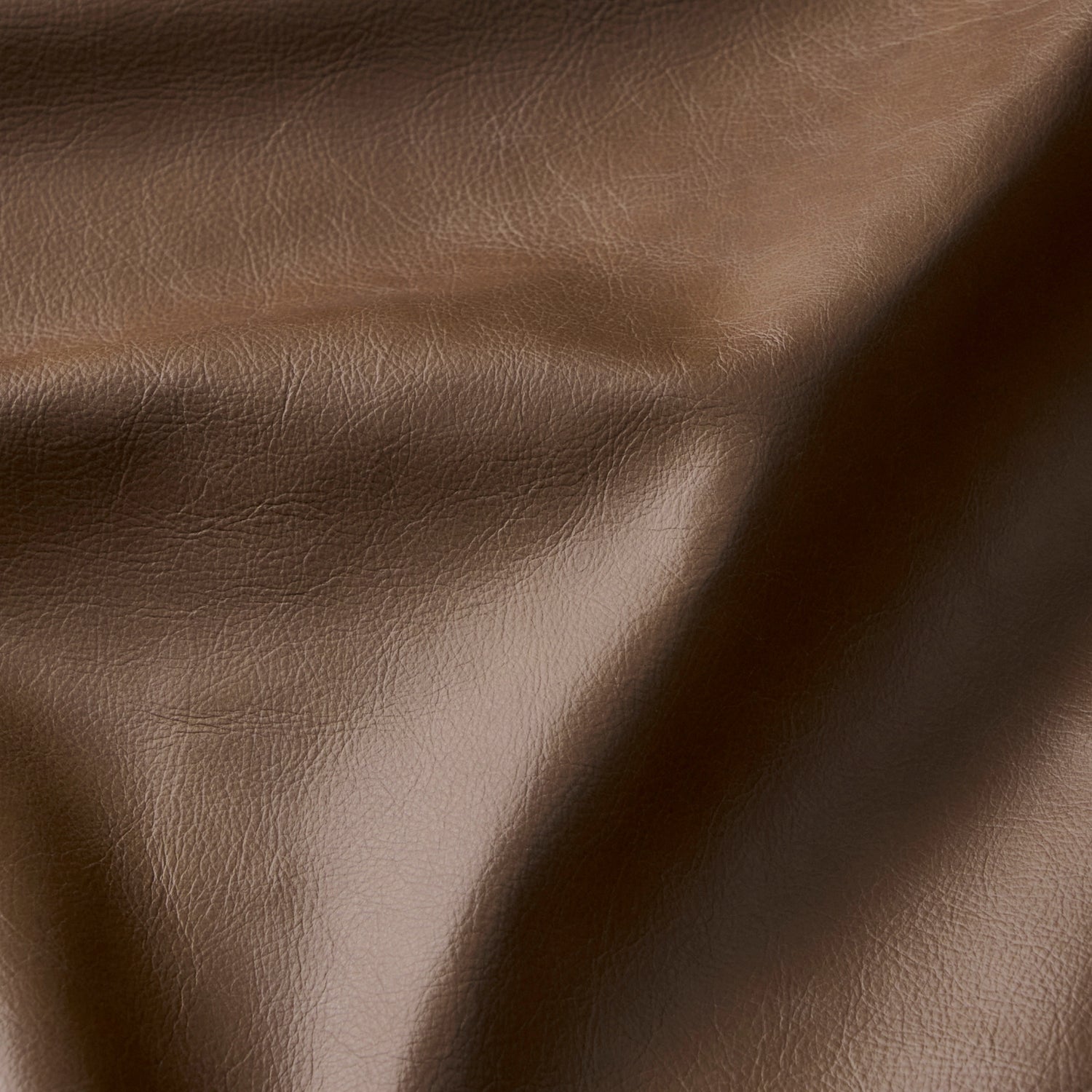 Full-grain Semi-aniline Italian-tanned Leather 