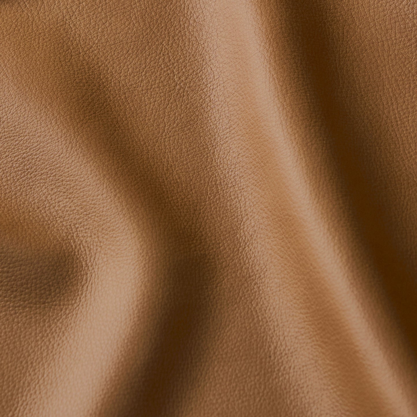 Full-grain Semi-aniline Italian-tanned Leather